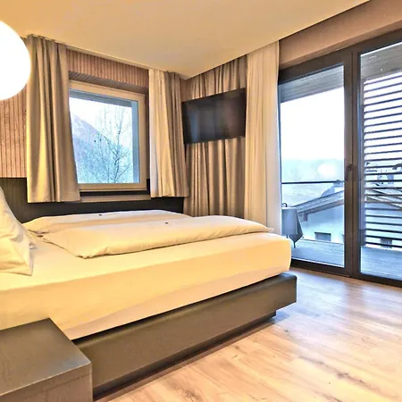 Boutique Burgund 3*